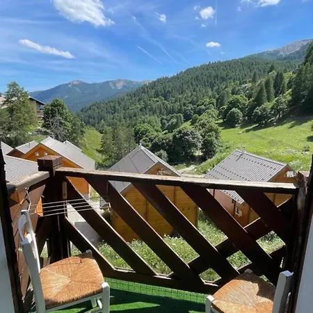 Apartment Cosy 4 Couchages Avec Parking Et Balcon, Au Pied Telesiege Et Vente Forfaits A La Foux D'allos